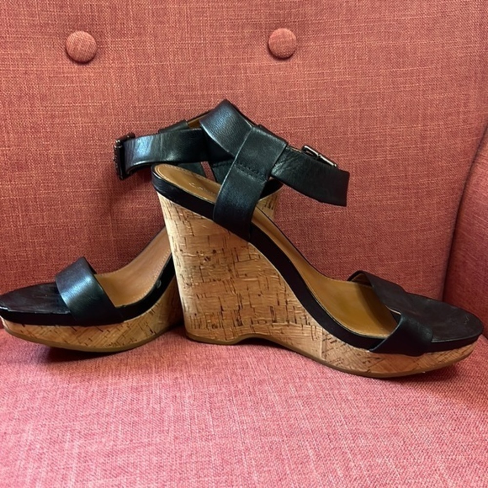 CALVIN KLEIN‎ WOMENS BLACK WEDGE SANDALS SIZE 8 1/2 - Picture 1 of 10